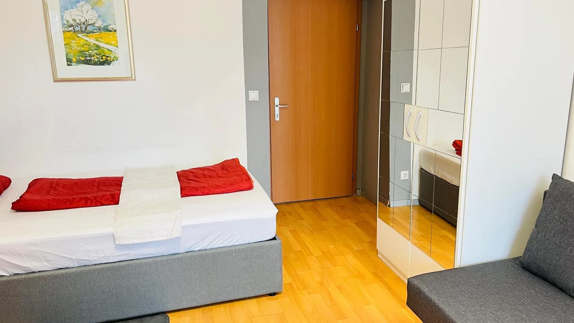 The Everest Rooms Viena Apartamento